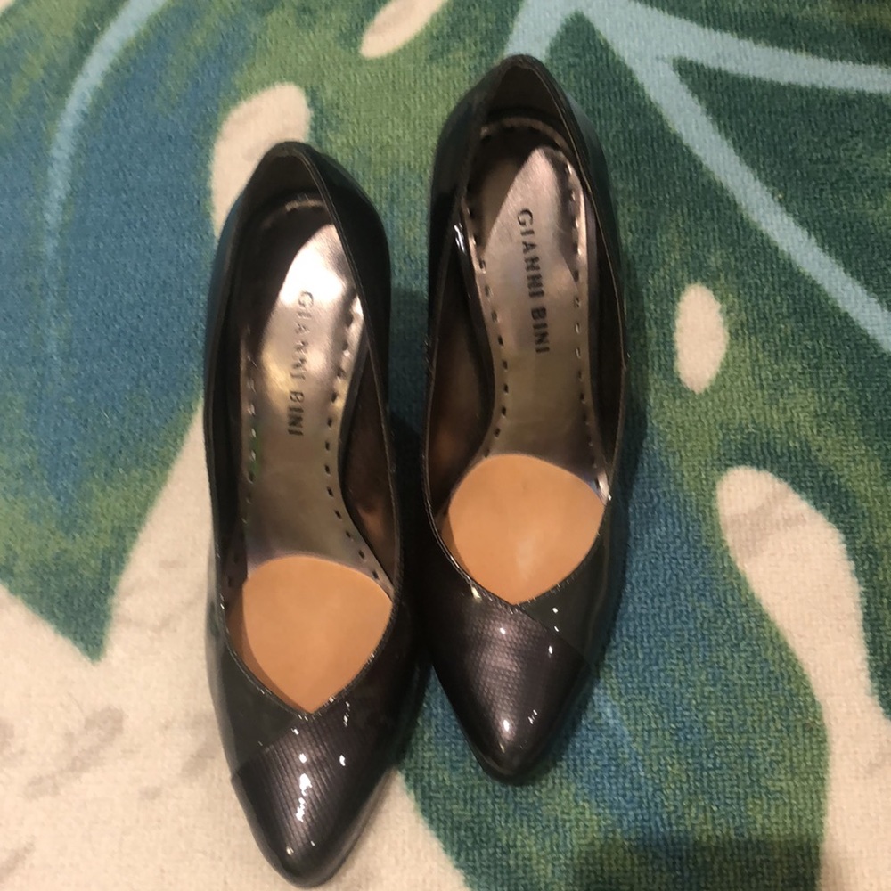 Gianni Bini Pumps
